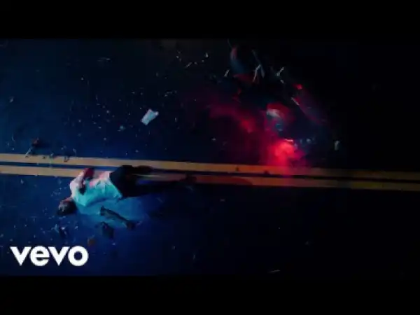 Video: 6LACK - Switch